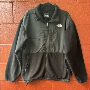 Black North Face Denali Fleece